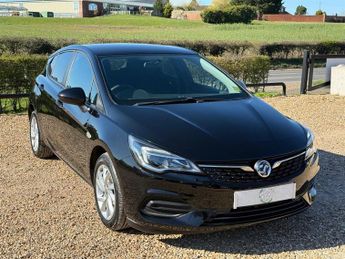 Vauxhall Astra 1.5 Turbo D SE Hatchback 5dr Diesel Manual Euro 6 (s/s) (105 ps)