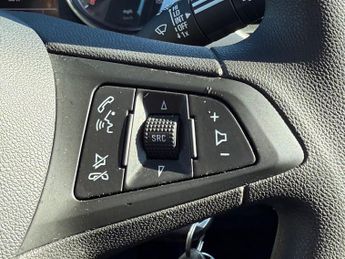 Vauxhall Astra 1.5 Turbo D SE Hatchback 5dr Diesel Manual Euro 6 (s/s) (105 ps)