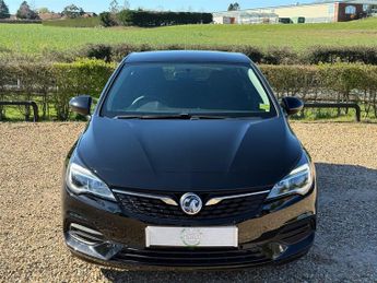 Vauxhall Astra 1.5 Turbo D SE Hatchback 5dr Diesel Manual Euro 6 (s/s) (105 ps)