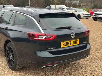 Vauxhall Insignia 2.0 Turbo D BlueInjection Elite Nav Sports Tourer 5dr Diesel Aut