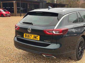 Vauxhall Insignia 2.0 Turbo D BlueInjection Elite Nav Sports Tourer 5dr Diesel Aut