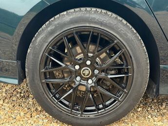 Vauxhall Insignia 2.0 Turbo D BlueInjection Elite Nav Sports Tourer 5dr Diesel Aut