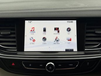 Vauxhall Insignia 2.0 Turbo D BlueInjection Elite Nav Sports Tourer 5dr Diesel Aut