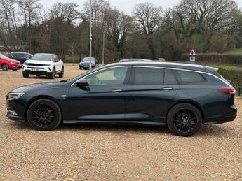 Vauxhall Insignia 2.0 Turbo D BlueInjection Elite Nav Sports Tourer 5dr Diesel Aut