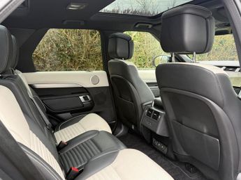 Land Rover Discovery R-DYNAMIC HSE D300 7 SEATS