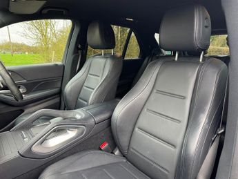 Mercedes GLE300 D 4MATIC AMG LINE PREMIUM VAT Q