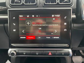 Citroen C3 1.2 PureTech Flair Hatchback 5dr Petrol EAT6 Euro 6 (s/s) (110 p