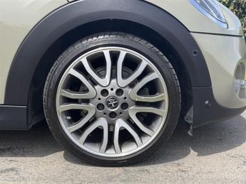 MINI Hatch COOPER S EXCLUSIVE