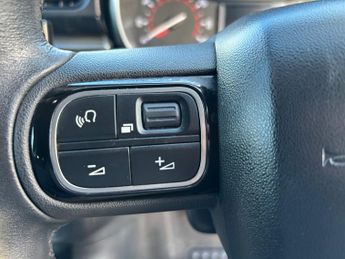 Citroen C3 1.2 PureTech Flair Hatchback 5dr Petrol EAT6 Euro 6 (s/s) (110 p