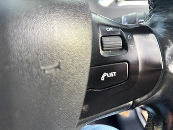 Peugeot 2008 1.6 VTi Allure SUV 5dr Petrol Auto Euro 5 (120 ps)