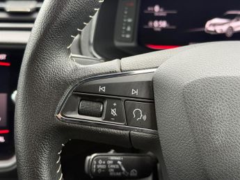 SEAT Arona 1.0 TSI GPF XCELLENCE Lux SUV 5dr Petrol Manual Euro 6 (s/s) (11