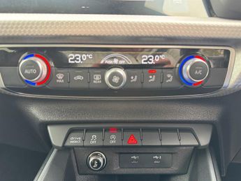 Audi A1 TFSI 35 S LINE SPORTBACK