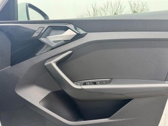 Audi A1 TFSI 35 S LINE SPORTBACK