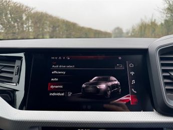 Audi A1 TFSI 35 S LINE SPORTBACK