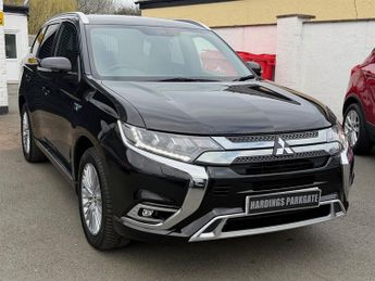 Mitsubishi Outlander 2.4h TwinMotor 13.8kWh 4h SUV 5dr Petrol Plug-in Hybrid CVT 4WD 
