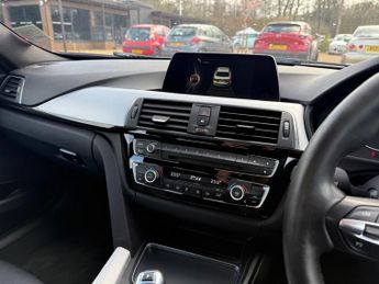 BMW 320i 2.0 M Sport Saloon 4dr Petrol Auto Euro 6 (s/s) (184 ps)