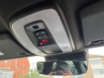 Volvo XC60 XC60 2.4L D4 R-DESIGN LUX NAV AWD AUTO, EURO 6, ULEZ, 5DR, 5 SEA