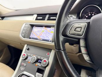 Land Rover Range Rover Evoque 2.0 TD4 SE Tech Auto 4WD Euro 6 (s/s) 5dr