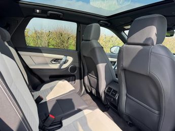 Land Rover Discovery Sport D200 URBAN EDITION