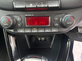 Kia Ceed 1.6 CRDi 3 Hatchback 5dr Diesel DCT Euro 6 (s/s) (134 bhp)