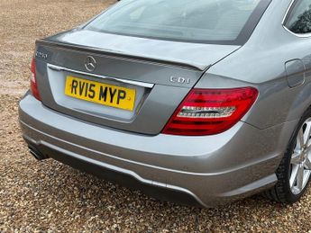 Mercedes C250 2.1 CDI AMG Sport Edition Coupe 2dr Diesel G-Tronic+ Euro 5 (s/s