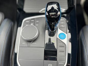 BMW iX3 M SPORT PRO 80kWh VAT Q