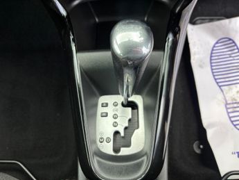 Citroen DS3 1.6 VTi DStyle Hatchback 3dr Petrol Auto Euro 5 (120 ps)