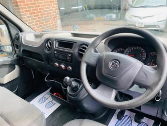 Vauxhall Movano 2.3 CDTi 3500 BiTurbo ecoFLEX FWD L3 H2 Euro 5 (s/s) 5dr