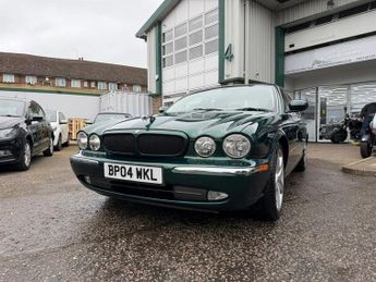 Jaguar XJ V8 SE