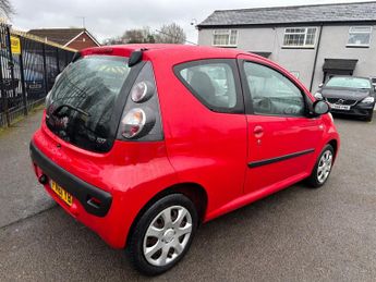Peugeot 107 1.0 12V Urban Hatchback 3dr Petrol 2 Tronic Euro 5 (68 ps)
