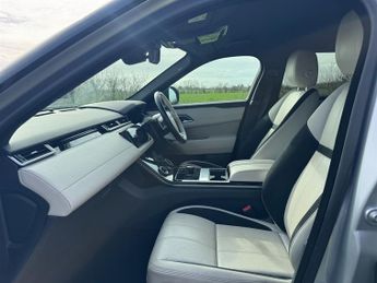 Land Rover Range Rover Velar R-DYNAMIC SE