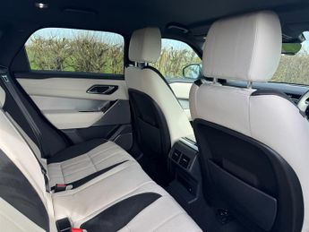Land Rover Range Rover Velar R-DYNAMIC SE