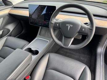 Tesla Model 3 LONG RANGE AWD VAT Q