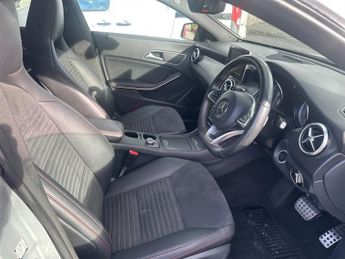 Mercedes CLA220 CDI CLA220 CDI AMG SPORT