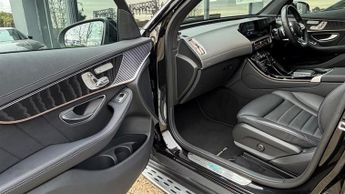 Mercedes EQC 400 80kWh AMG Line (Premium Plus) Auto 4MATIC 5dr