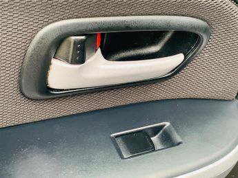 Suzuki Grand Vitara 2.4 VVT SZ4 Auto 4WD Euro 5 3dr