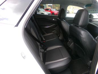 Vauxhall Grandland X 1.5 Turbo D SRi Nav SUV 5dr Diesel Auto Euro 6 (s/s) (130 ps)