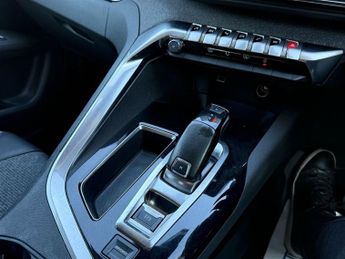 Peugeot 3008 PURETECH S/S ALLURE