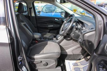 Ford Kuga 1.5T EcoBoost Titanium SUV 5dr Petrol Auto AWD Euro 6 (s/s) (182