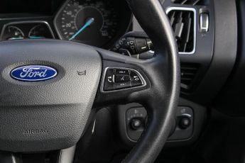 Ford Kuga 1.5T EcoBoost Titanium SUV 5dr Petrol Auto AWD Euro 6 (s/s) (182