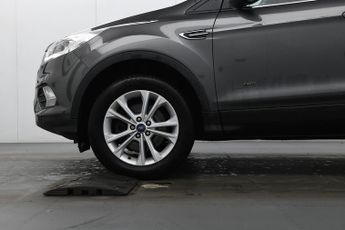Ford Kuga 1.5T EcoBoost Titanium SUV 5dr Petrol Auto AWD Euro 6 (s/s) (182