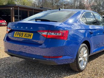 Skoda Superb 1.5 TSI ACT SE Technology Hatchback 5dr Petrol DSG Euro 6 (s/s) 