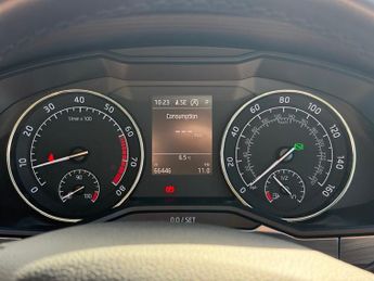 Skoda Superb 1.5 TSI ACT SE Technology Hatchback 5dr Petrol DSG Euro 6 (s/s) 