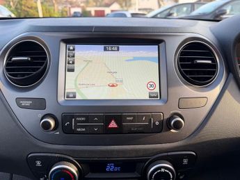 Hyundai i10 1.2 Premium SE Hatchback 5dr Petrol Auto Euro 6 (87 ps)