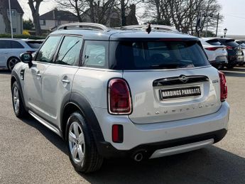 MINI Countryman 1.5 Cooper Classic SUV 5dr Petrol Auto ALL4 Euro 6 (s/s) (136 ps