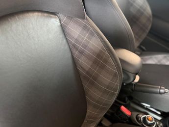 MINI Hatch 1.5 Cooper Hatchback 3dr Petrol Auto Euro 6 (s/s) (136 ps)
