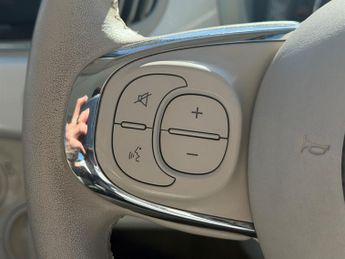 Fiat 500 1.2 Lounge Hatchback 3dr Petrol Dualogic Euro 6 (s/s) (69 bhp)