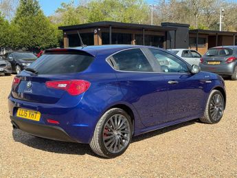 Alfa Romeo Giulietta 1.4 TB MultiAir QV Line Hatchback 5dr Petrol Manual Euro 6 (s/s)