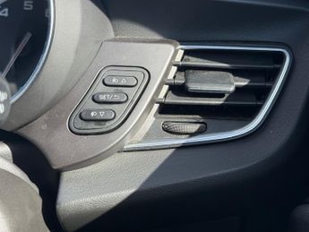 Alfa Romeo Giulietta 1.4 TB MultiAir QV Line Hatchback 5dr Petrol Manual Euro 6 (s/s)