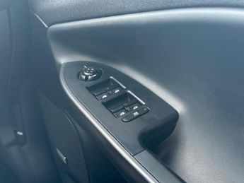 Alfa Romeo Giulietta 1.4 TB MultiAir QV Line Hatchback 5dr Petrol Manual Euro 6 (s/s)